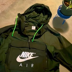 Nike wind breaks xl